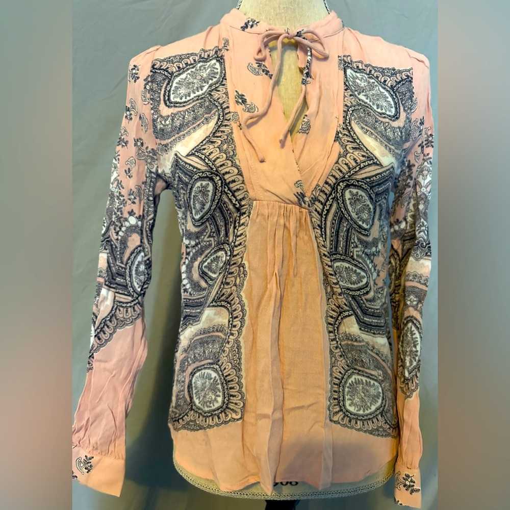 EUC Lucky Brand Small and petite long sleeve shirt with a paisley pattern